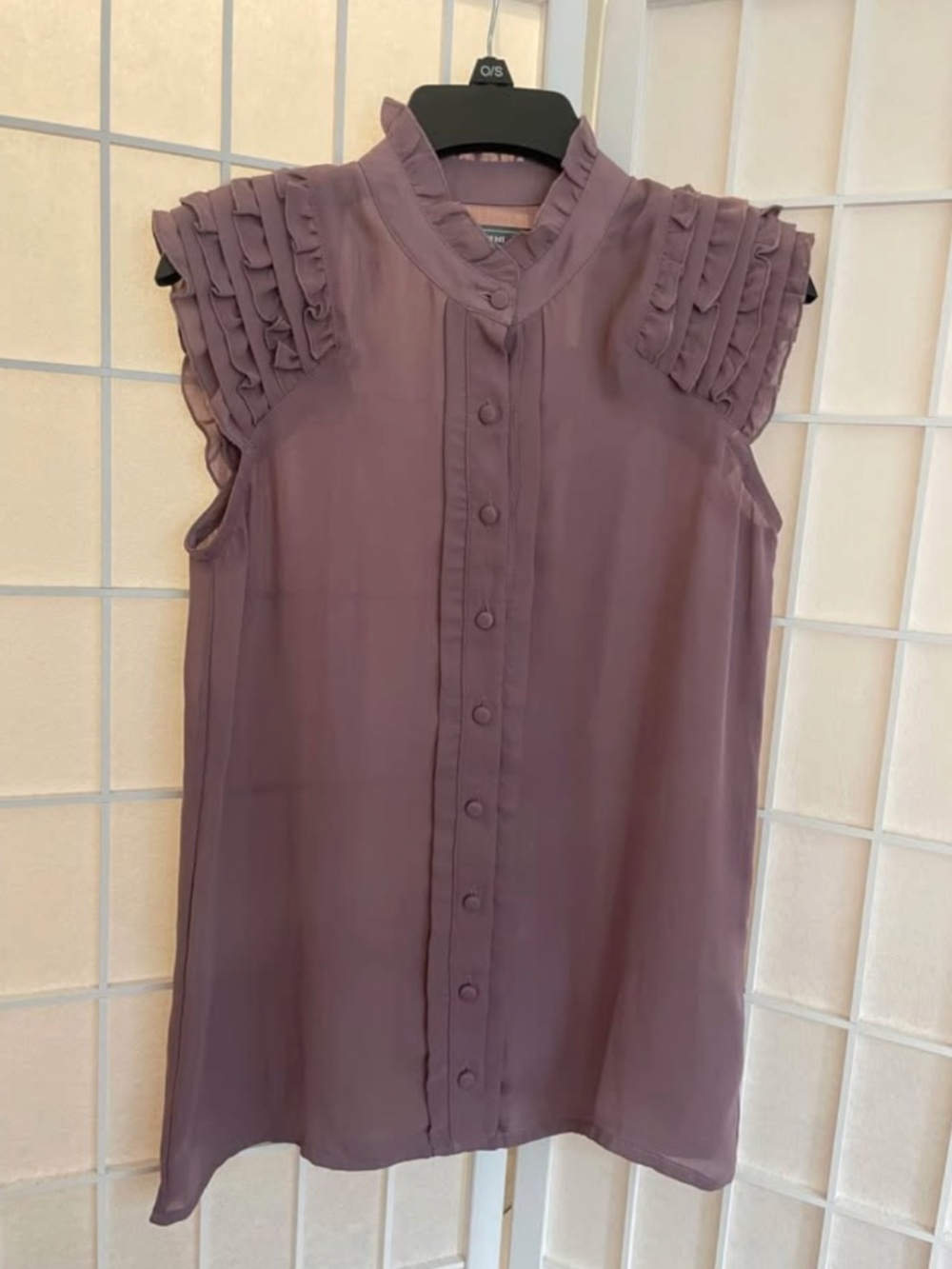 Blouse ruffle cap sleeve soft muted pink Medium